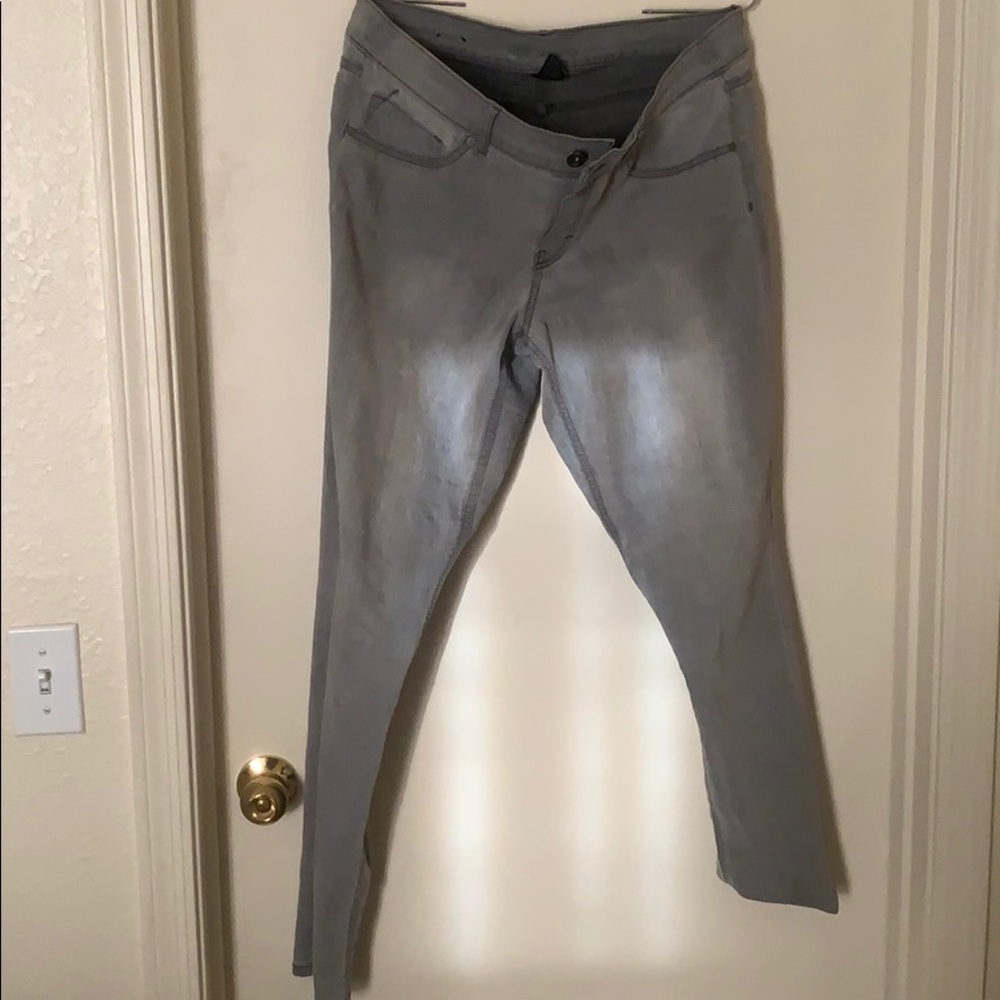 Grey jeans